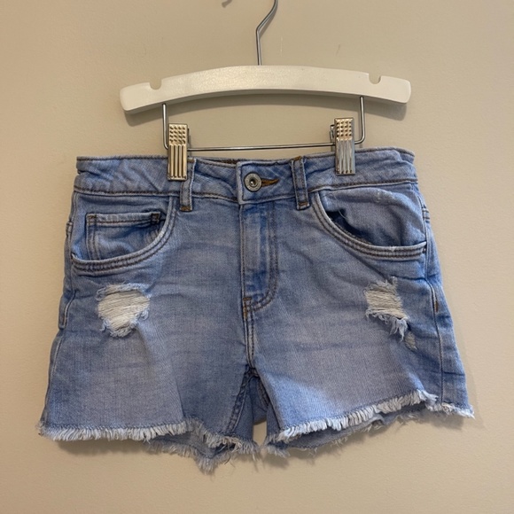 Girls Designer Shorts - Picture 10 of 11